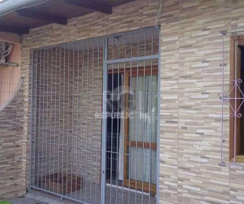 Casa 2 dormitórios à venda Restinga Porto Alegre/RS