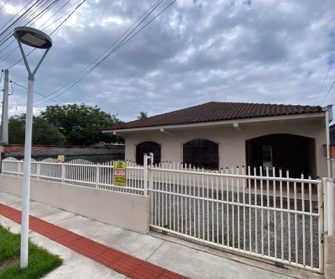 Casa para aluguel com 120 metros quadrados com 3 quartos em Aventureiro - Joinville - SC