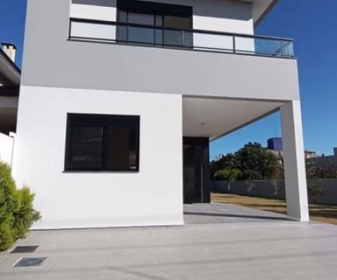 Casa Residencial com 3 quartos  à venda, 230.00 m2 por R$2200000.00  - Ingleses Do Rio Vermelho - Florianopolis/SC