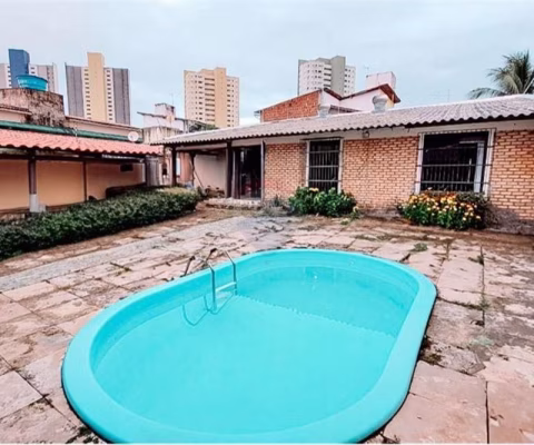 Excelente Casa, Com 3 Quartos Sendo 2 Suítes - Ponta Negra
