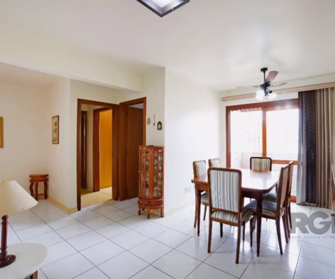 Apartamento no Bairro Passo D'Areia - Oportunidade de Luxo!&lt;BR&gt;&lt;BR&gt;Vende-se apartamento com 02 dormitórios, localizado no bairro Passo D'Areia, com 02 vagas de garagens individuais. Este a