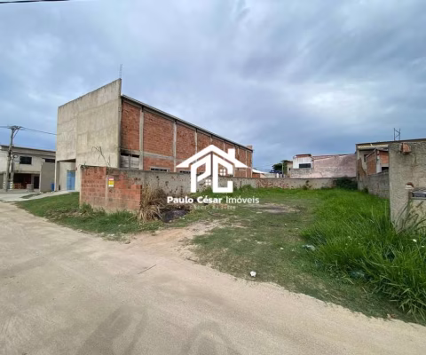 Terreno à venda em Araruama-RJ, bairro Mutirão, com 450m² de área! Aproveite essa oportunidade única!