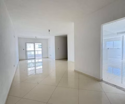 Apartamento 3 dormitórios sendo 2 suítes- Canto do Forte