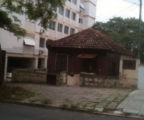Terreno para Venda - 296m², 0 dormitórios, Auxiliadora