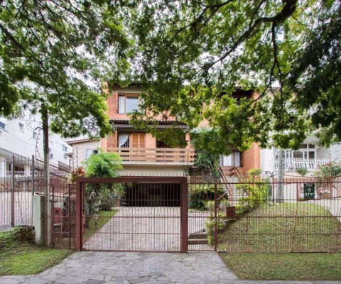 Casa para Venda - 416.89m², 4 dormitórios, sendo 1 suites, 5 vagas - Tristeza