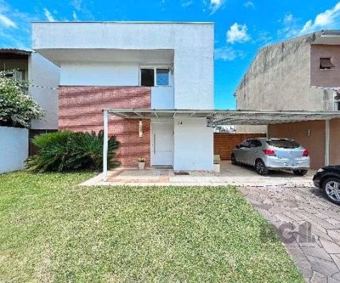 Casa em Porto Alegre, no bairro Hípica, com 3 dormitório(s), e 3 banheiros, à venda.