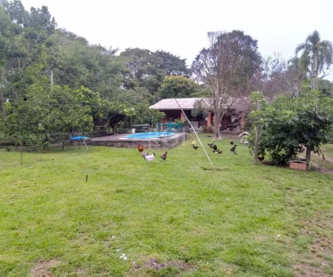 Sítio para Venda - 13725m², 2 dormitórios, sendo 2 suites, 4 vagas - Ponta Grossa