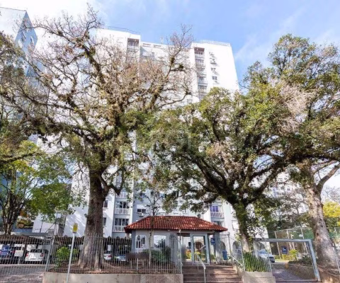 Apartamento 3 quartos, reformado, infraestrutura - Bairro Cristal