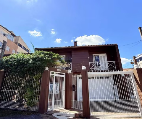 Casa 4 dormitórios sendo 1 suíte bairro Chácara das Pedras em Porto Alegre