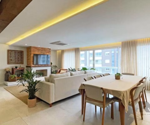 Apartamento para Venda - 159m²,  4 suites, 3 vagas - Menino Deus