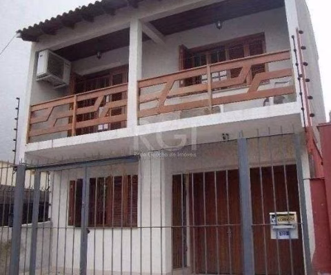 Casa para Venda - 93.71m², 3 dormitórios, sendo 1 suites, 3 vagas - Santana