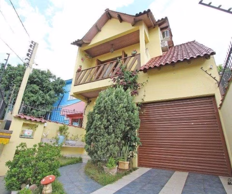 Casa para Venda - 165m², 3 dormitórios, sendo 1 suites, 2 vagas - Medianeira