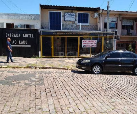 Casa para Venda - 76m², 5 dormitórios, 3 vagas - Santo Antonio