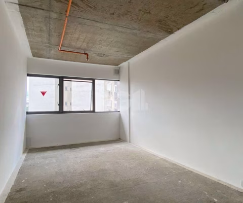 Sala comercial nova, em andar alto na Assis Brasil