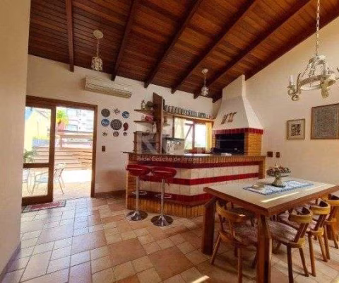 Cobertura para Venda - 263.45m², 3 dormitórios, sendo 1 suites, 2 vagas - Mont Serrat
