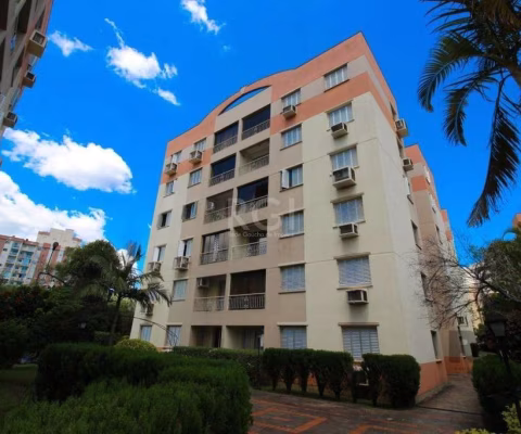 Apartamento de dois quartos e uma vaga de garagem em condomínio com infraestrutura de lazer e segurança.