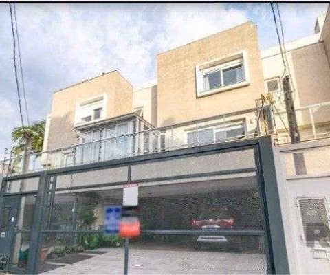 Casa em Condomínio em Tristeza