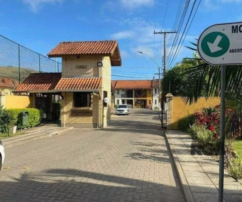 Casa em Condomínio em Hípica