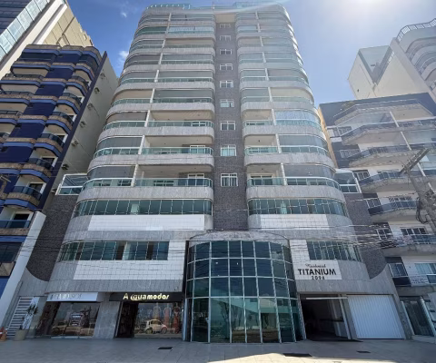 Viva com Vista para o Mar Amplo Apartamento de 4 Quartos e Lazer Completo!