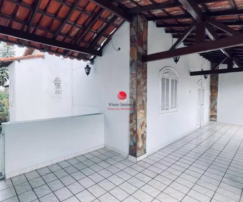 Casa com 3 quartos para alugar na dos Salesianos, 630, Planalto, Belo Horizonte