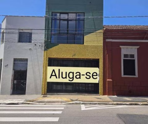 Sala Comercial para Locação no Centro de Itu/SP Essa Sala possui: 3 Salas no piso Térreo Um Banheiro 1 Sala no Piso Superior Um banheiro Para mais