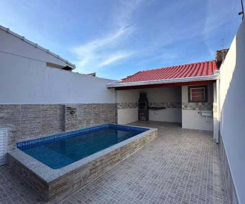 MONGAGUÁ CASA  COM PISCINA 2 QUARTOS CHURRASQUEIRA, 90 m² por R$ 379.900 - Balneário Flórida Mirim