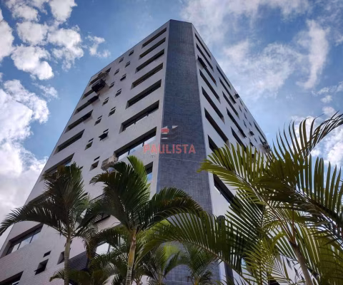 Conjunto comercial  próximo ao Metrô Santa Cruz na Vila Mariana