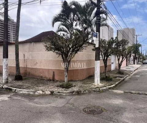 Casa Padrão à venda no Caiçara - Praia Grande - SP: