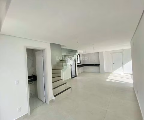 Apartamento á venda no bairro Sagrada Família