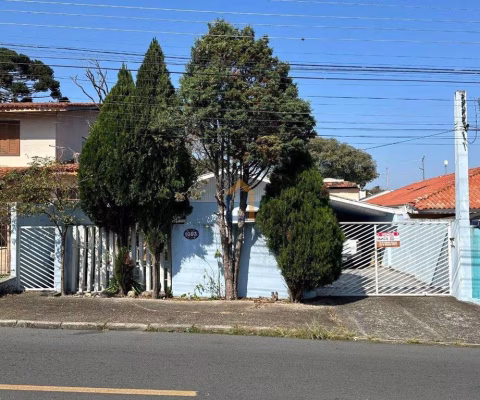 Casa à venda no Santa Quitéria - Curitiba - Área Total: 350 m² | 5 Quartos | 2 Banheiros | Escritório | Edícula com Churrasqueira