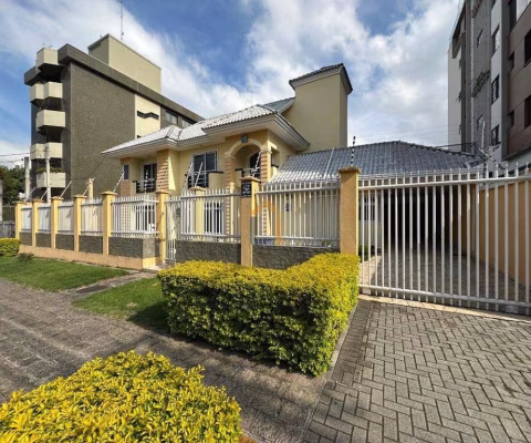 Sobrado de 5 quartos no bairro Alto da Glória