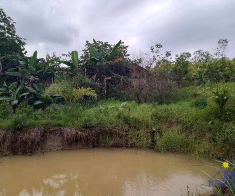 Sítio formado e produzindo, com 3 dormitórios à venda, 96800 m² por R$ 450.000 - Centro - Sete Barras/SP