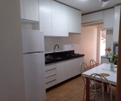 Apartamento mobiliado com 02 dormitórios à Venda