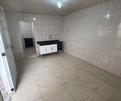 Casa - Padrão, para Aluguel em São Paulo/SP