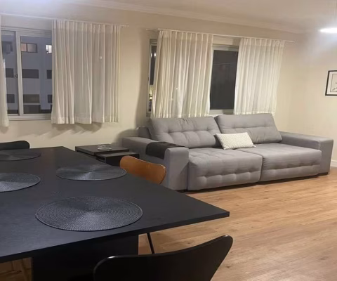 Apartamento em Moema com 87m², 3 quartos, 1 suíte, 2 vagas.