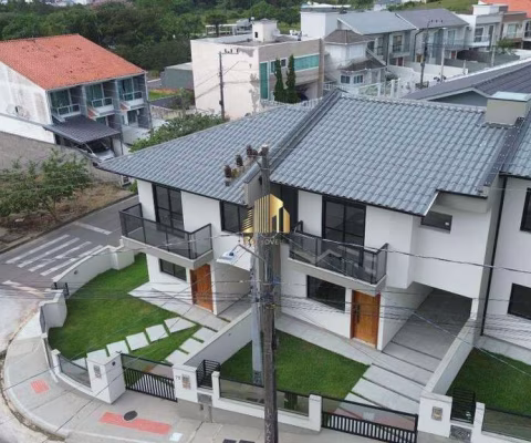 Sobrado à venda, no Bairro Potecas, São José-SC, com 3 quartos, sendo 1 suíte, com 2 vagas