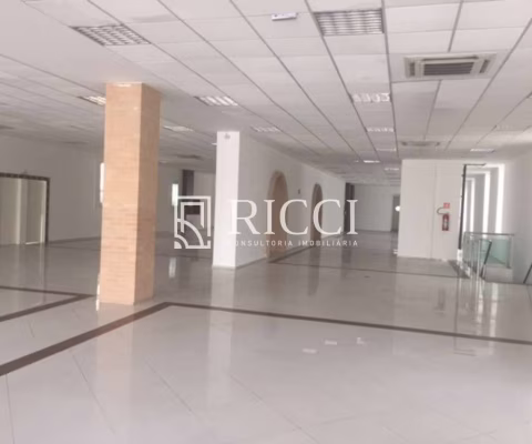 Prédio Comercial à venda em Santos, Centro, com 3 andares.