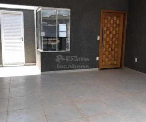 Excelente Casa Residencial para Venda - 2 Dormitórios / Avenida Parque - Cedral