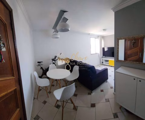 Apartamento à venda na Vila Constança com 2 Dormitórios
