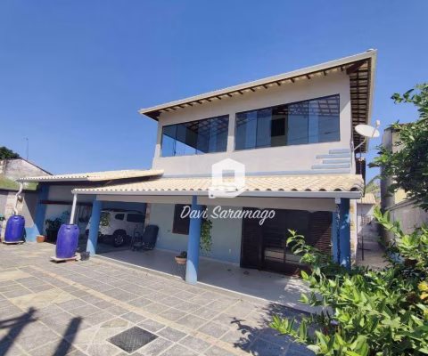 Casa à Venda 4 quartos - Vista para Lagoa São José
