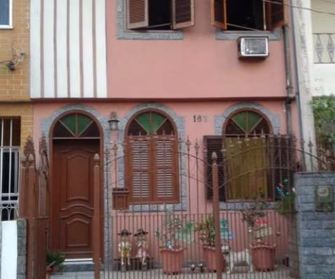 Casa com 3 quartos à venda no Aterrado, Volta Redonda 