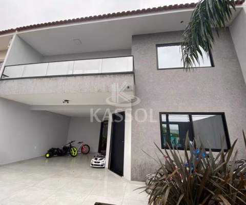 Sobrado à Venda  entre o   Jardim Cristal e Recanto Tropical - R  1.300.000,00