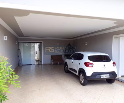 Casa para Venda em Araras, Parque Santa Cândida, 3 dormitórios, 1 suíte, 2 banheiros, 2 vagas