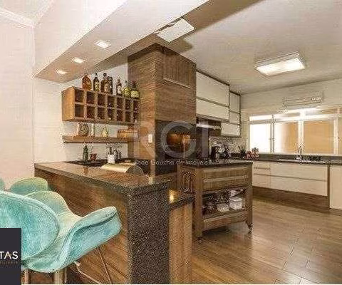 Apartamento para Venda - 202.06m², 3 dormitórios, sendo 1 suites, 1 vaga - Centr