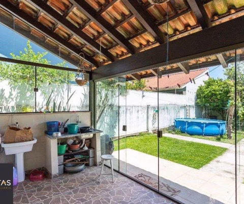 Casa na zona sul de 4 dormitórios 2 vagas - Espirito Santo