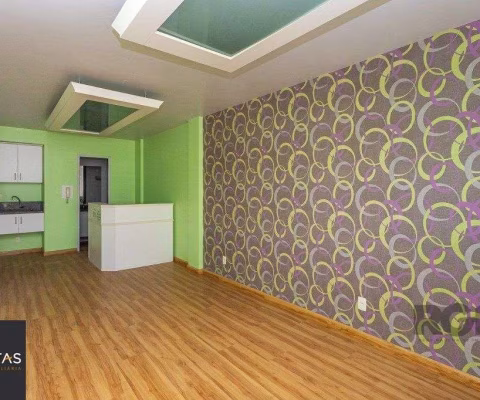Sala comercial no Menino Deus desocupada