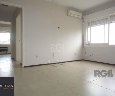 Apartamento de 2 dormitórios e vaga no Jardim do Salso