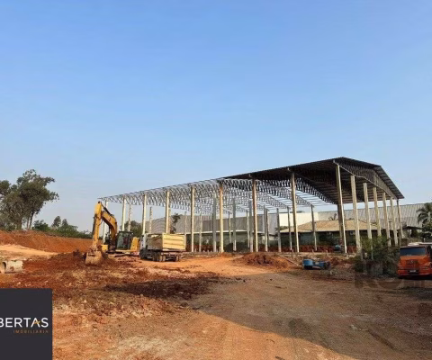 pavilhão com doca 600mts