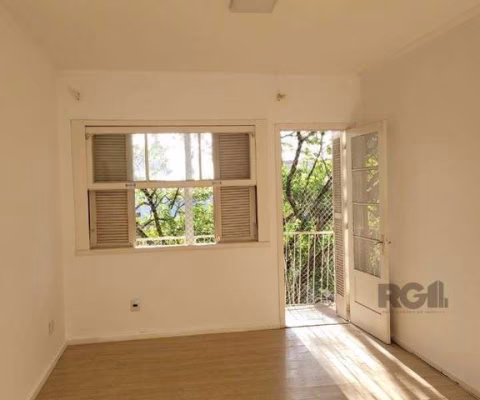 Apartamento 3 dormitórios para alugar Auxiliadora Porto Alegre/RS