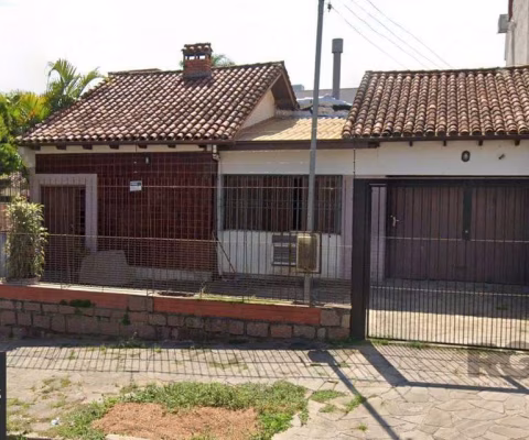 Casa 3 dormitórios à venda Partenon Porto Alegre/RS